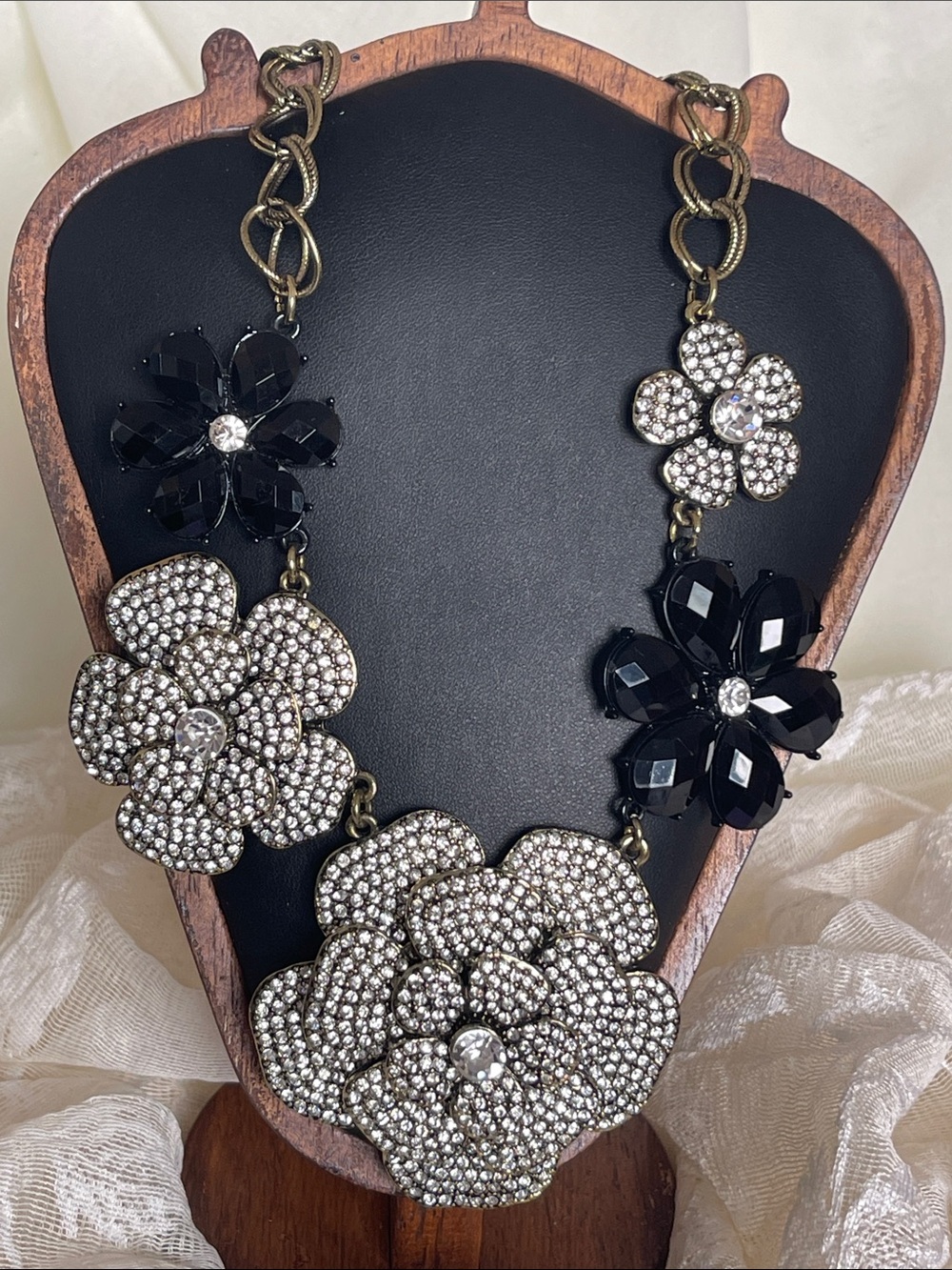 Crystal Flower Statement Necklace - Black and Gold